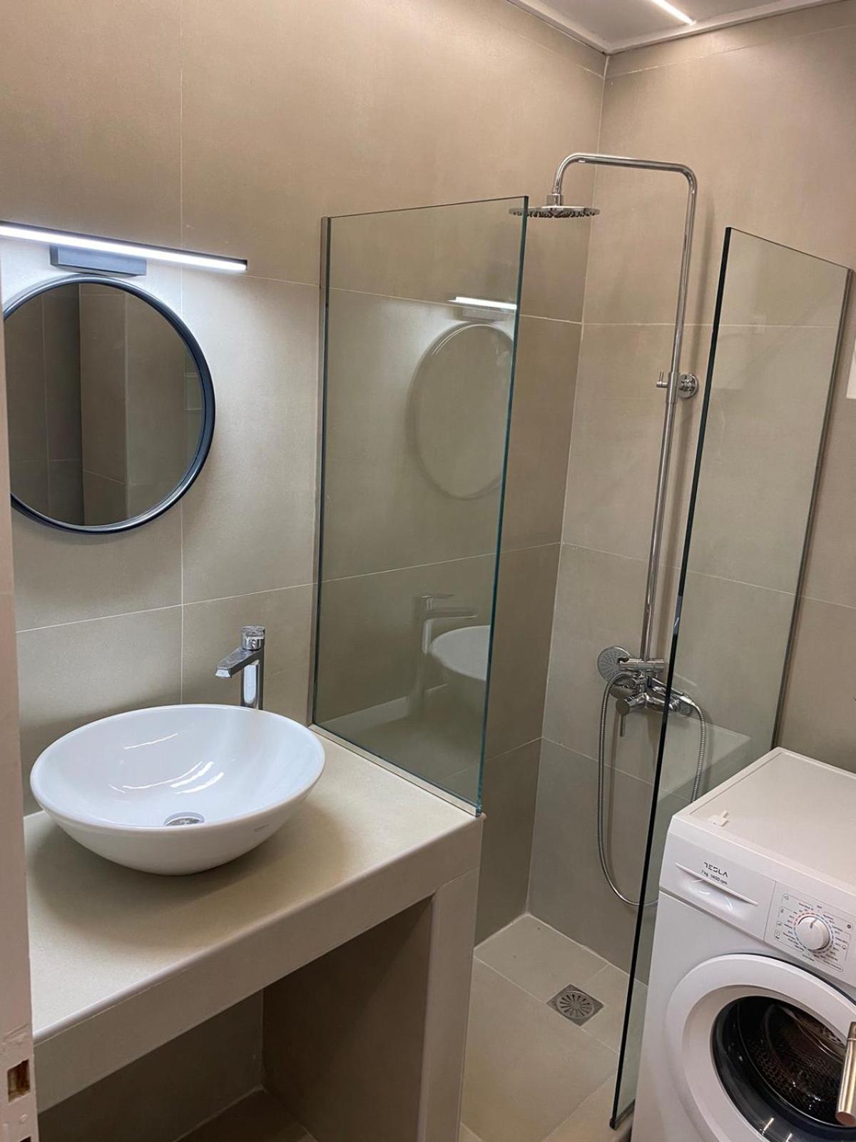 Evrou 21A Metropolitan Suite Atenas Exterior foto