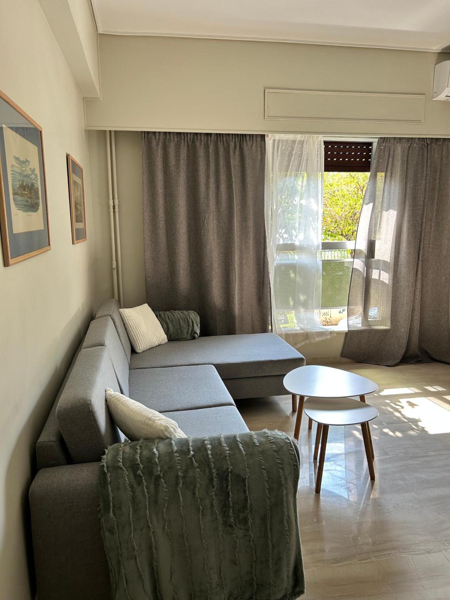 Evrou 21A Metropolitan Suite Atenas Exterior foto